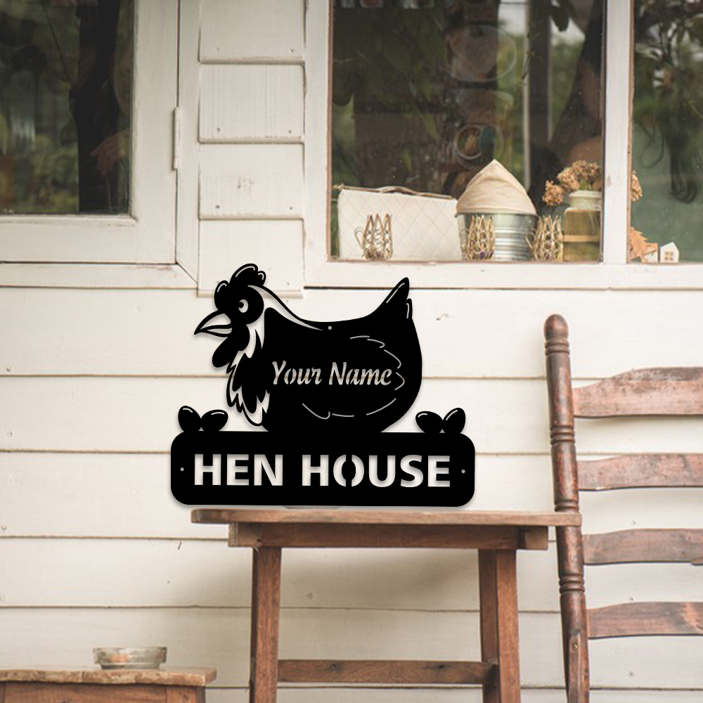 MeMate Hen House Outdoor Décor, Chicken Coop Signs, Chicken Metal Sign, Personalized Name Outdoor Sign, Housewarming Gift for Family Friend