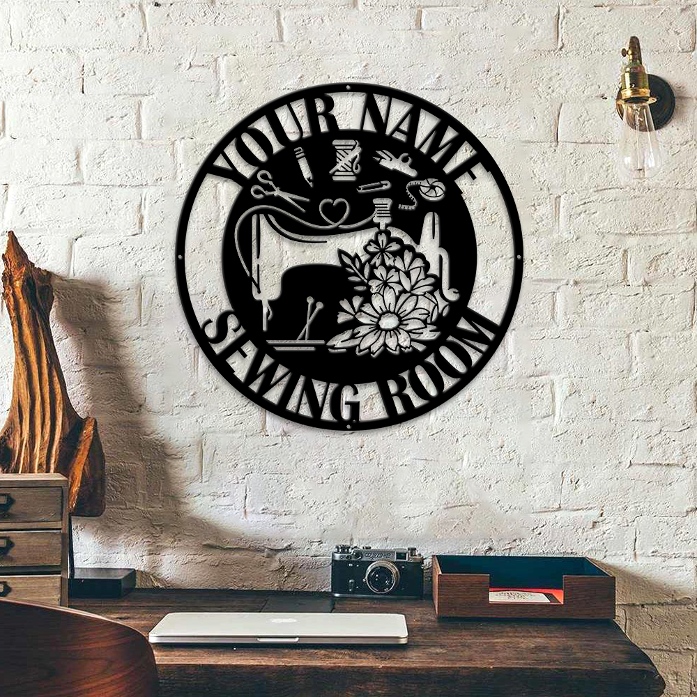 MeMate Sewing Room Sign 5 Sizes, Custom Craft Room Décor Metal Signs for Women, Retro Style Craft Room, Personalized Sewing Door Signs, Vintage Plaque for Sewing Room, Quilting Room Decoration (Round Flowers)