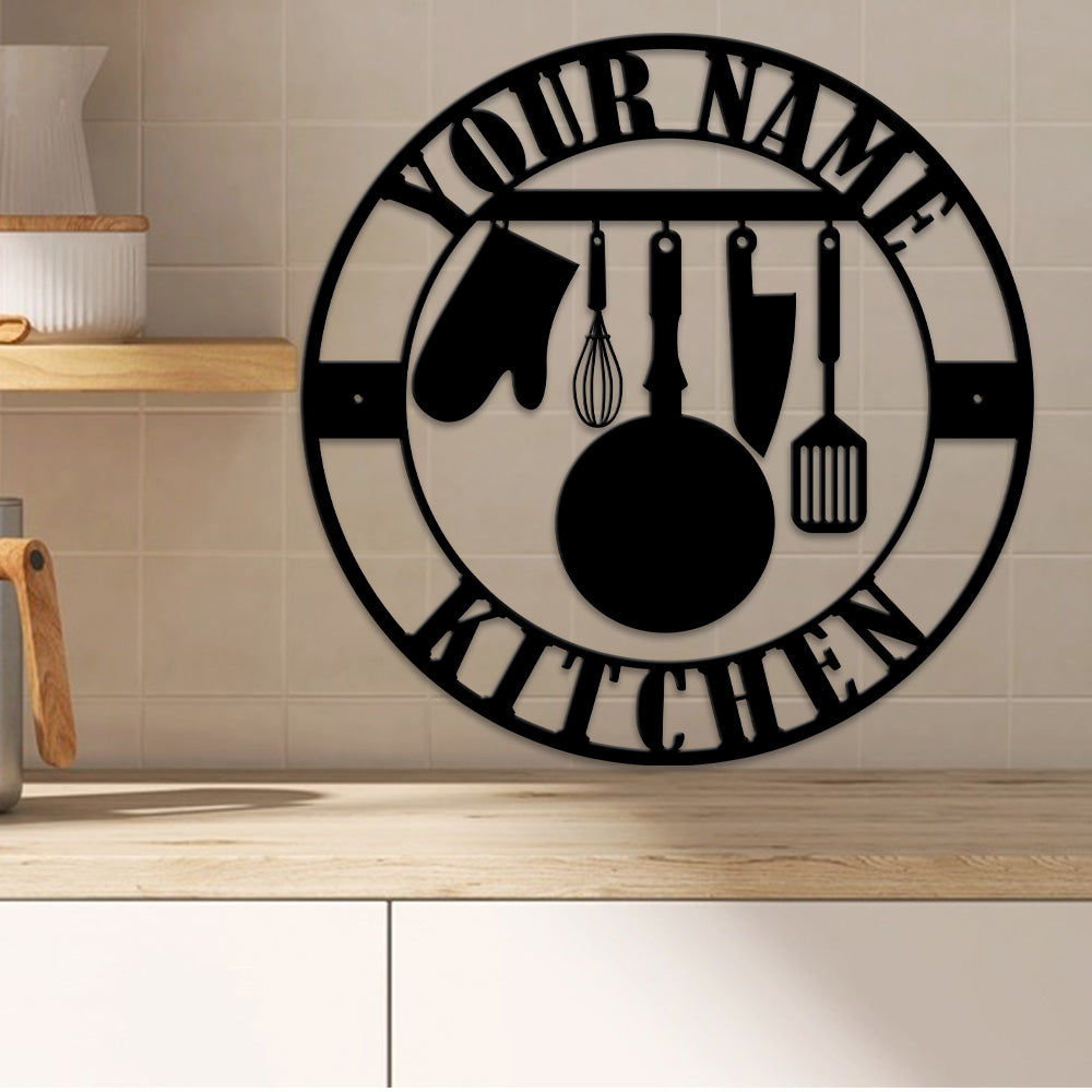 MeMate Kitchen Sign, Personalized Metal Name Signs, Custom Kitchen Sign for Indoor Kitchen Home Wall Décor, Kitchen Signs for Home Decor, Housewarming Gift for Mom Wife Grandmother Friend Family