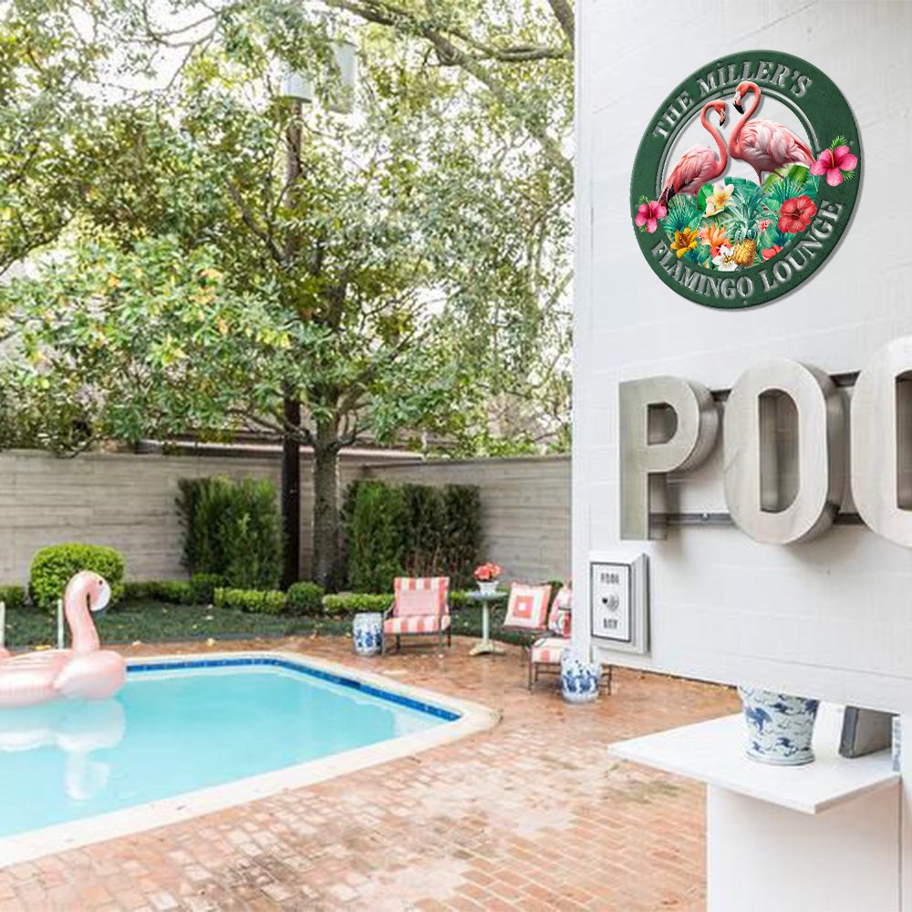 MeMate Flamingo Lounge Metal Sign, Outdoor Décor for Backyard, Patio, Pool, Kitchen, Lounge, Personalized Name Outdoor Sign, Pink Flamingo Metal Sign Housewarming Gift for Family Friend