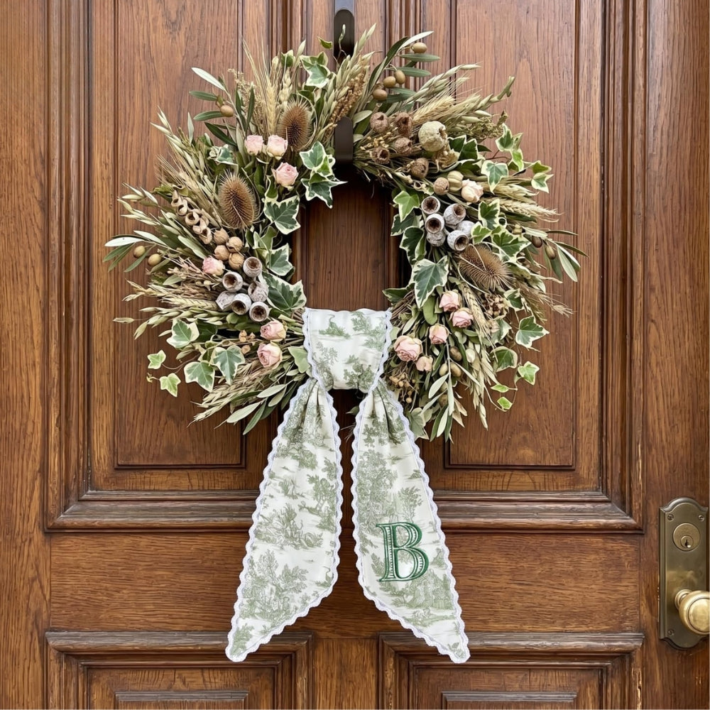 Monogram Wreath Sash Bow for Front Door, Toile Green Wreath Ribbon with Adjustable Bow Knot Farmhouse Door Wreath Decor Monogram Embroidered Sash for Holiday Housewarming Gifts