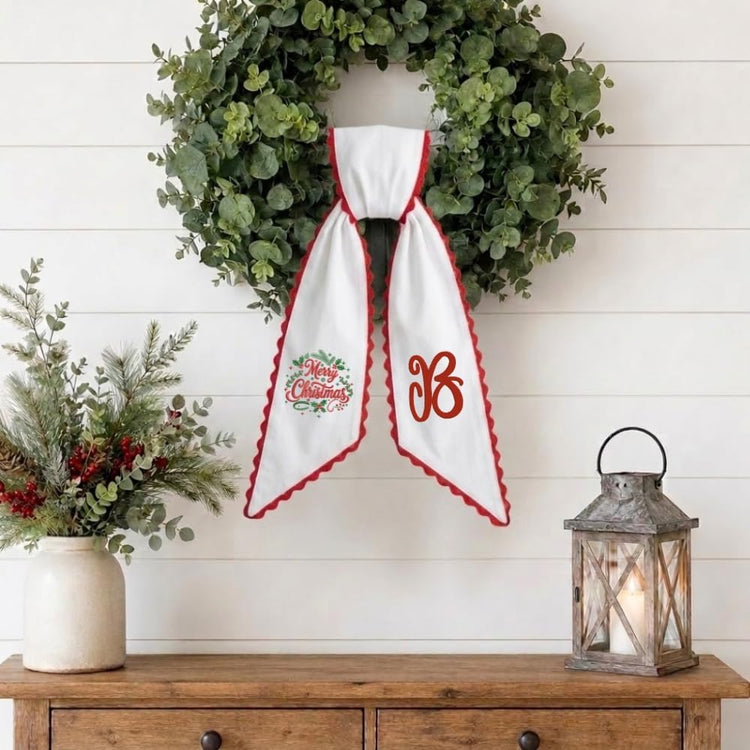 Personalized Christmas Wreath Sash, Custom Monogram Embroidery, 54x5 in - Xmas 08 — photo 1