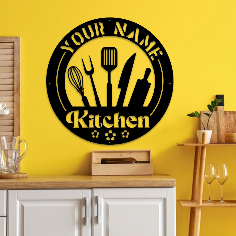 MeMate Kitchen Sign, Personalized Metal Name Signs, Custom Kitchen Sign for Indoor Kitchen Home Wall Décor, Kitchen Signs for Home Decor, Housewarming Gift for Mom Wife Grandmother Friend Family