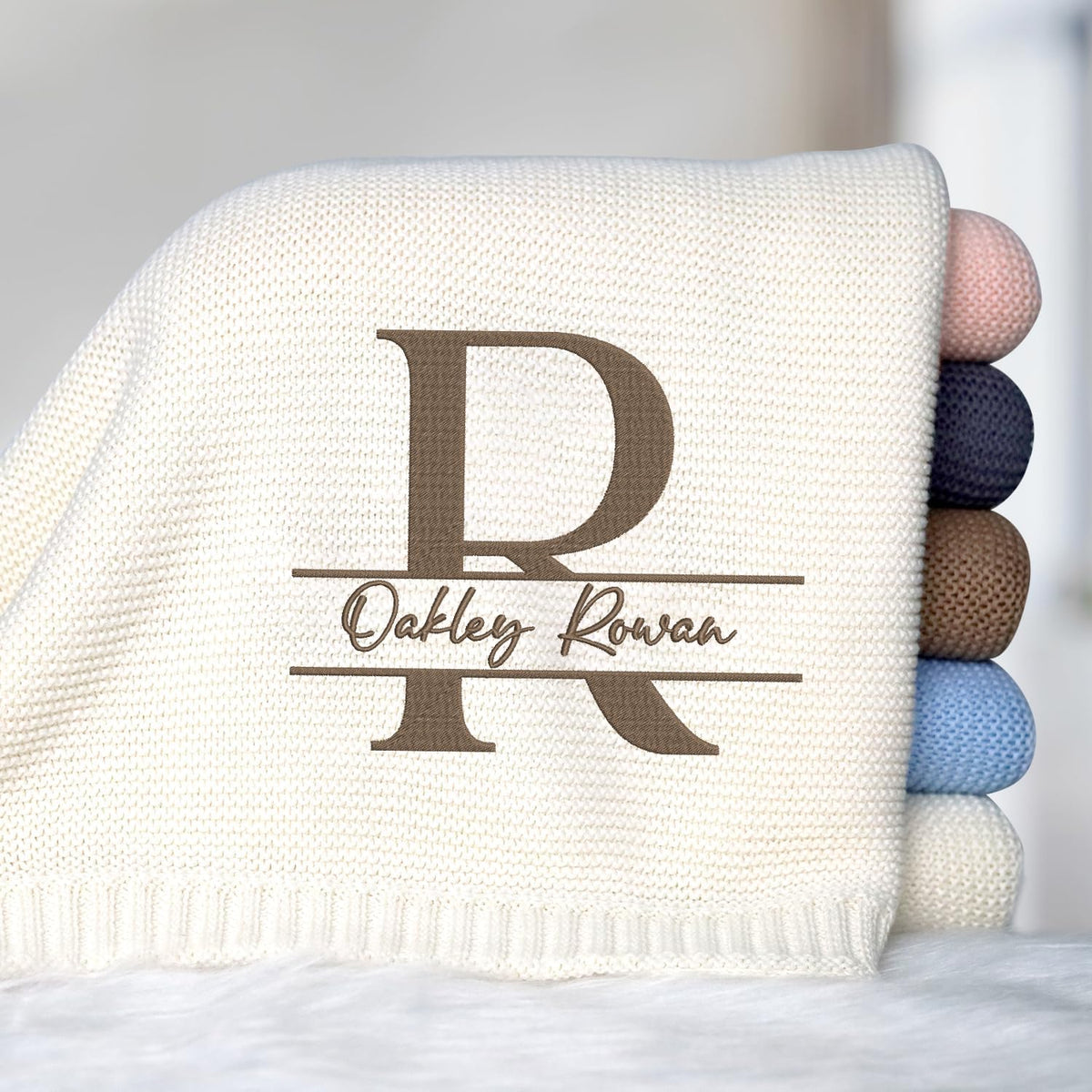 Personalized Embroidered Baby Blanket – Color 03 – image 1